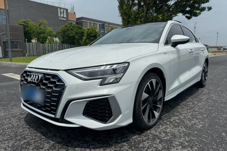 Used Audi A3 2022 A3L Limousine 35 TFSI Fashion Sport Model Guazi used car, China used car export, Used car for sale, Used cars, Cheapest cars for sale