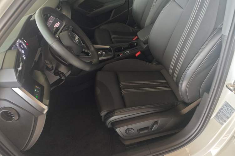 Used Audi A3 2022 Sportback 35 TFSI Fashionable Sports Model Left Front Seat