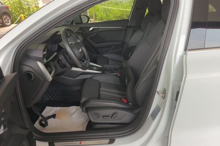 Used Audi A3 2022 A3L Limousine 35 TFSI Fashion Sport Model Left Front Seat