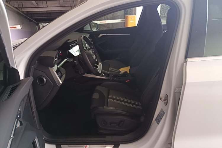 Used Audi A3 2022 Sportback 35 TFSI Fashionable Sports Model Left Front Seat