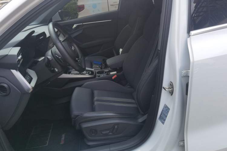 Used Audi A3 2022 Sportback 35 TFSI Fashionable Sports Model Left Front Seat