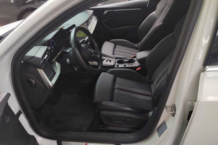 Used Audi A3 2022 A3L Limousine 35 TFSI Fashion Sport Model Left Front Seat