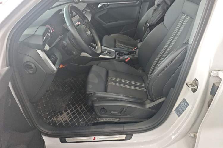 Used Audi A3 2022 Sportback 35 TFSI Fashionable Sports Model Left Front Seat