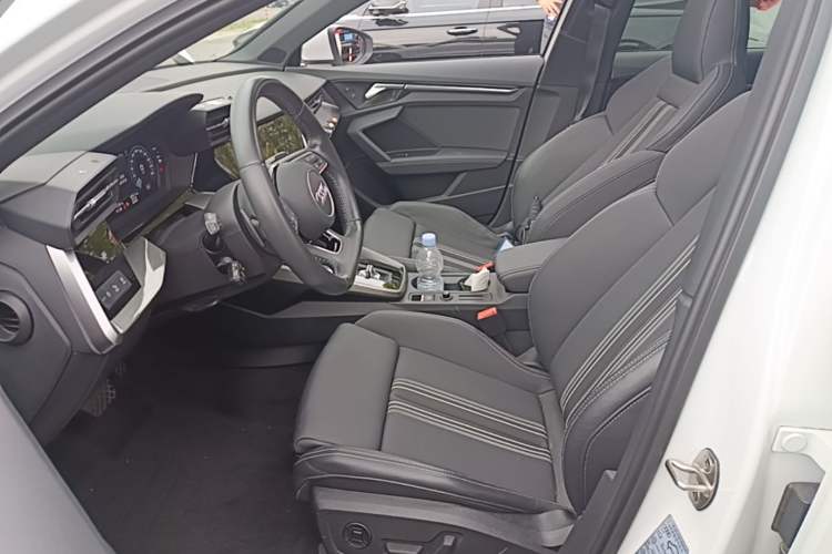 Used Audi A3 2022 Sportback 35 TFSI Fashionable Sports Model Left Front Seat
