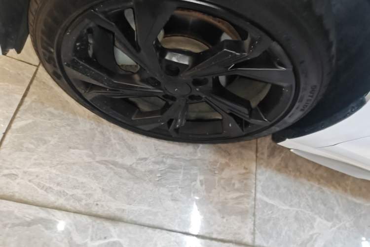 Used Audi A3 2022 A3L Limousine 35 TFSI Luxury Sport Edition Left Front Wheel Hub
