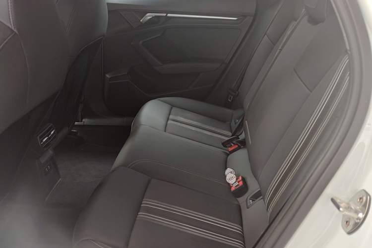 Used Audi A3 2022 A3L Limousine 35 TFSI Fashion Sport Model Left Rear Seat