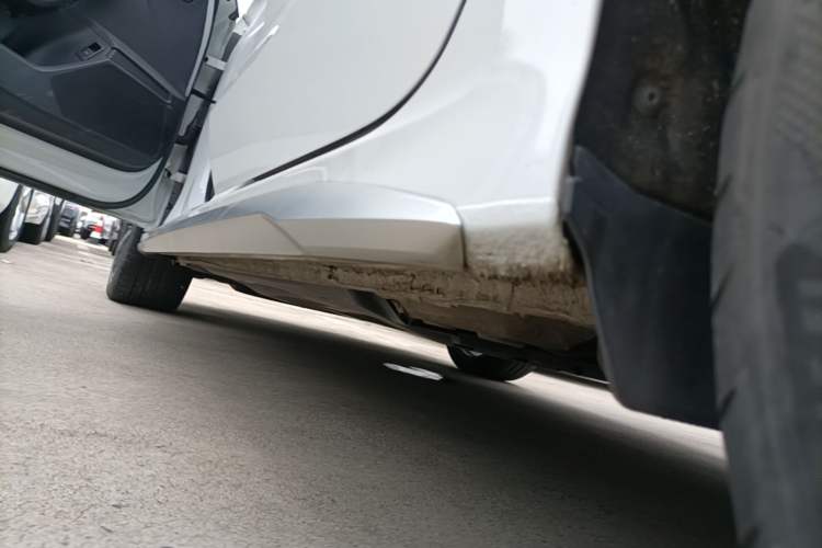 Used Audi A3 2022 Sportback 35 TFSI Fashionable Sports Model Left Side Sill