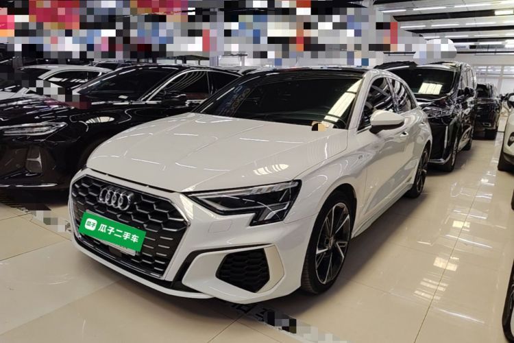 Used Audi A3 2022 Sportback 35 TFSI Fashionable Sports Model Guazi used car, China used car export, Used car for sale, Used Audi cars, Cheapest cars for sale