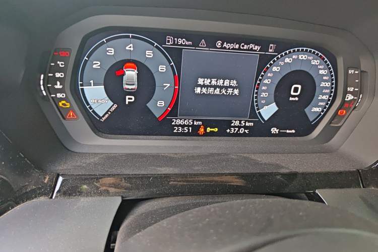 Used Audi A3 2022 A3L Limousine 35 TFSI Fashion Sport Model Odometer Close Up