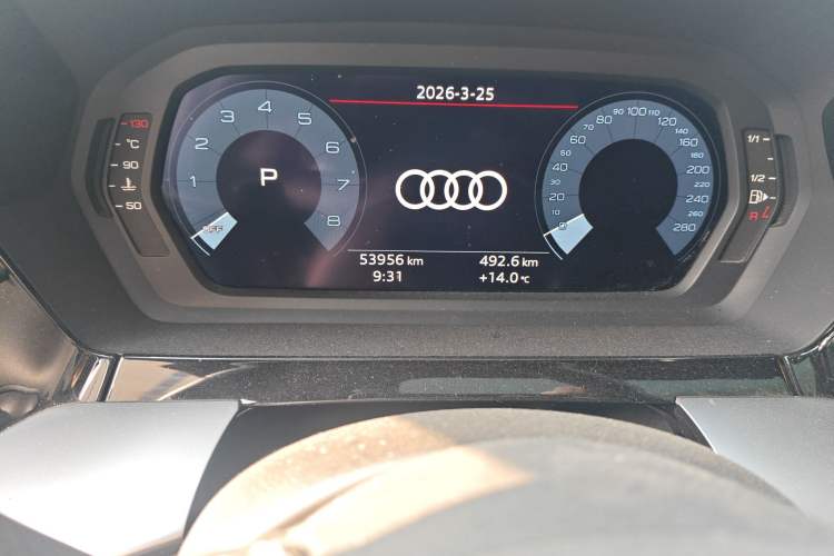 Used Audi A3 2022 A3L Limousine 35 TFSI Fashion Sport Model Odometer Close Up