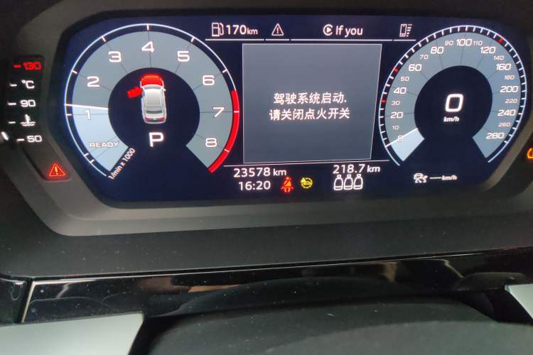 Used Audi A3 2022 A3L Limousine 35 TFSI Fashion Sport Model Odometer Close Up
