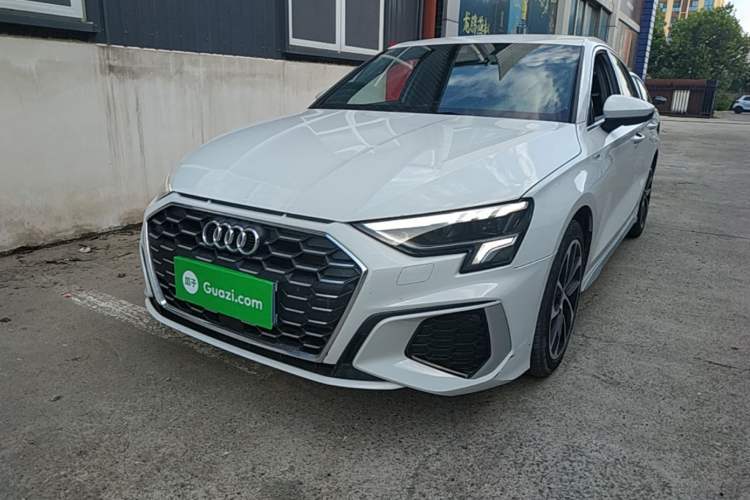 Ojetý Audi A3 2022 Sportback 35 TFSI Ambition Sport Edition Guazi used car, China used car export, Used car for sale, Used  cars, Cheapest cars for sale