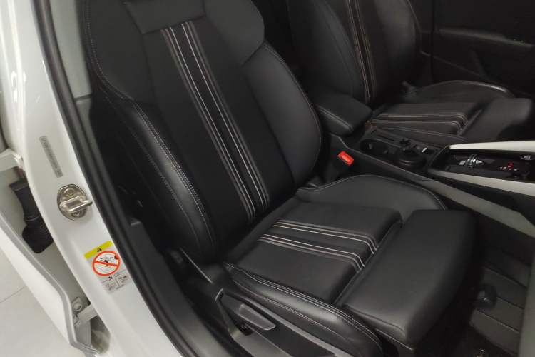 Used Audi A3 2022 Sportback 35 TFSI Fashionable Sports Model Right Front Seat
