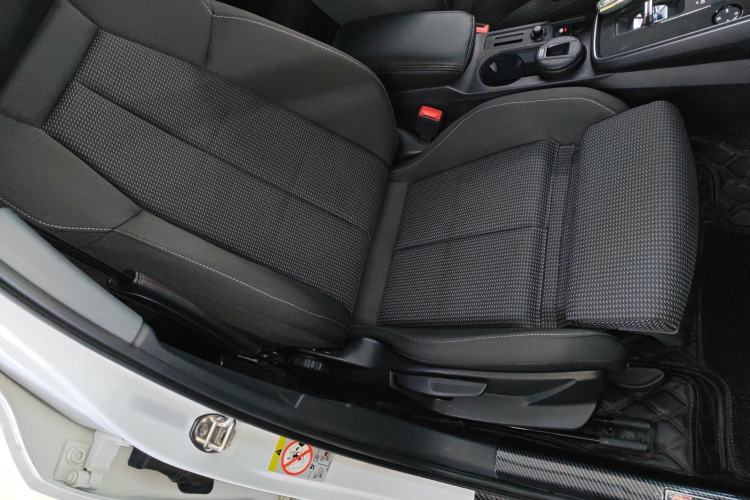 Used Audi A3 2022 A3L Limousine 35 TFSI Progressive Sport Edition Right Front Seat