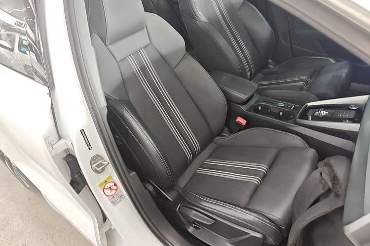Used Audi A3 2022 A3L Limousine 35 TFSI Fashion Sport Model Right Front Seat