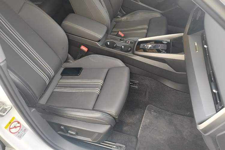Used Audi A3 2022 A3L Limousine 35 TFSI Fashion Sport Model Right Front Seat