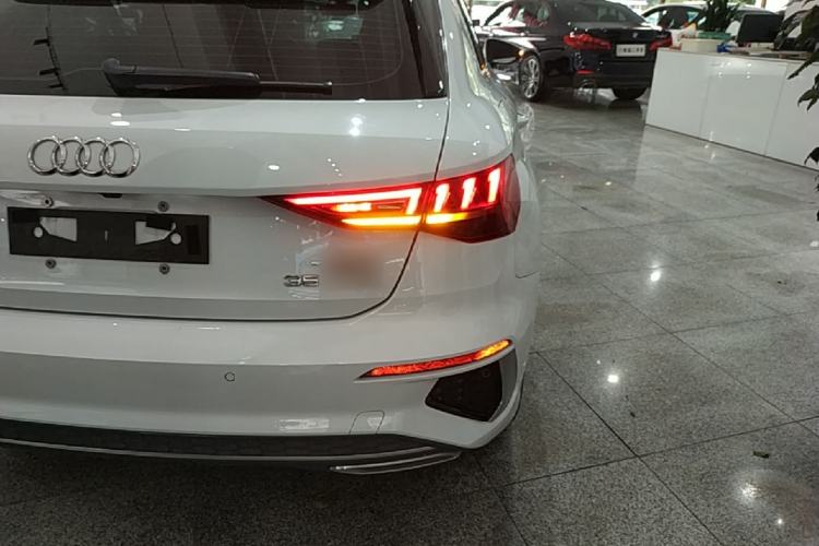 Used Audi A3 2022 Sportback 35 TFSI Fashionable Sports Model Right Rear Taillight