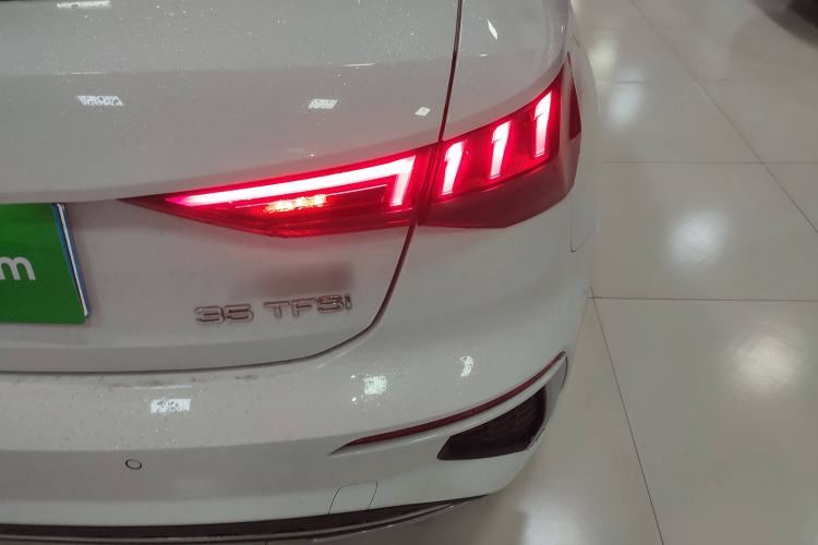 Used Audi A3 2022 Sportback 35 TFSI Fashionable Sports Model Right Rear Taillight
