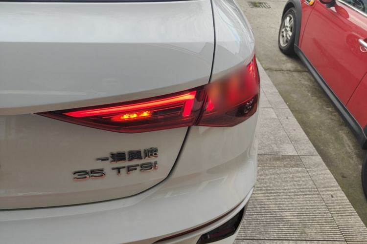 Used Audi A3 2022 Sportback 35 TFSI Fashionable Sports Model Right Rear Taillight