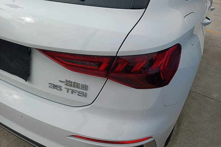 Used Audi A3 2022 Sportback 35 TFSI Fashionable Sports Model Right Rear Taillight