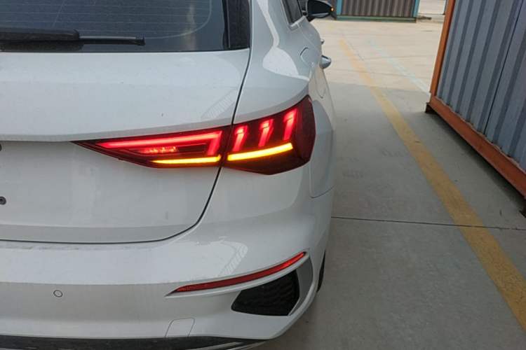 Used Audi A3 2022 Sportback 35 TFSI Fashionable Sports Model Right Rear Taillight