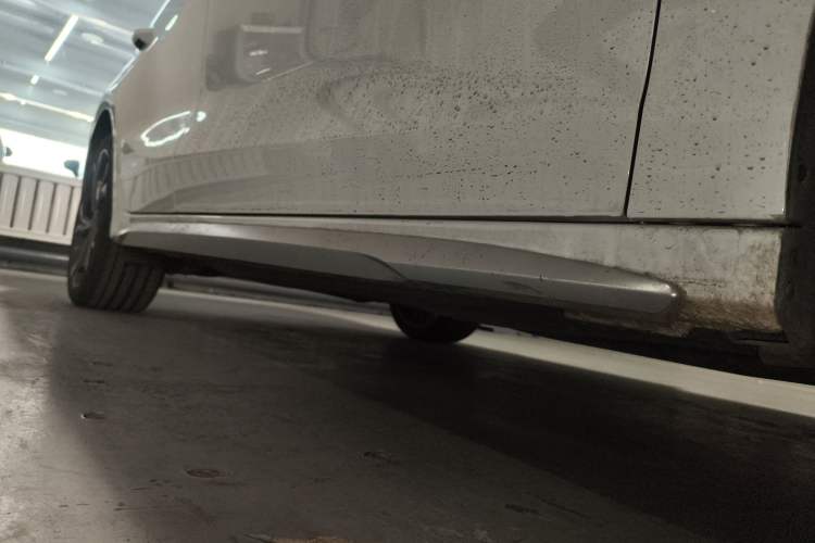 Used Audi A3 2022 Sportback 35 TFSI Luxury Sports Model Right Side Sill