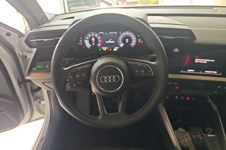 Used Audi A3 2022 Sportback 35 TFSI Fashionable Sports Model Steering Wheel
