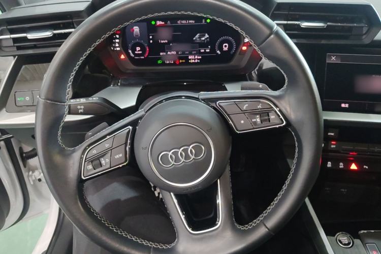 Used Audi A3 2022 Sportback 35 TFSI Fashionable Sports Model Steering Wheel