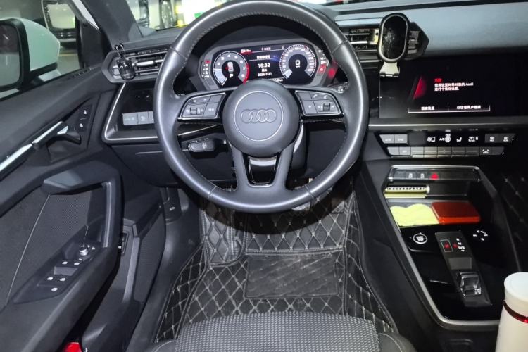 Used Audi A3 2022 A3L Limousine 35 TFSI Progressive Sport Edition Steering Wheel