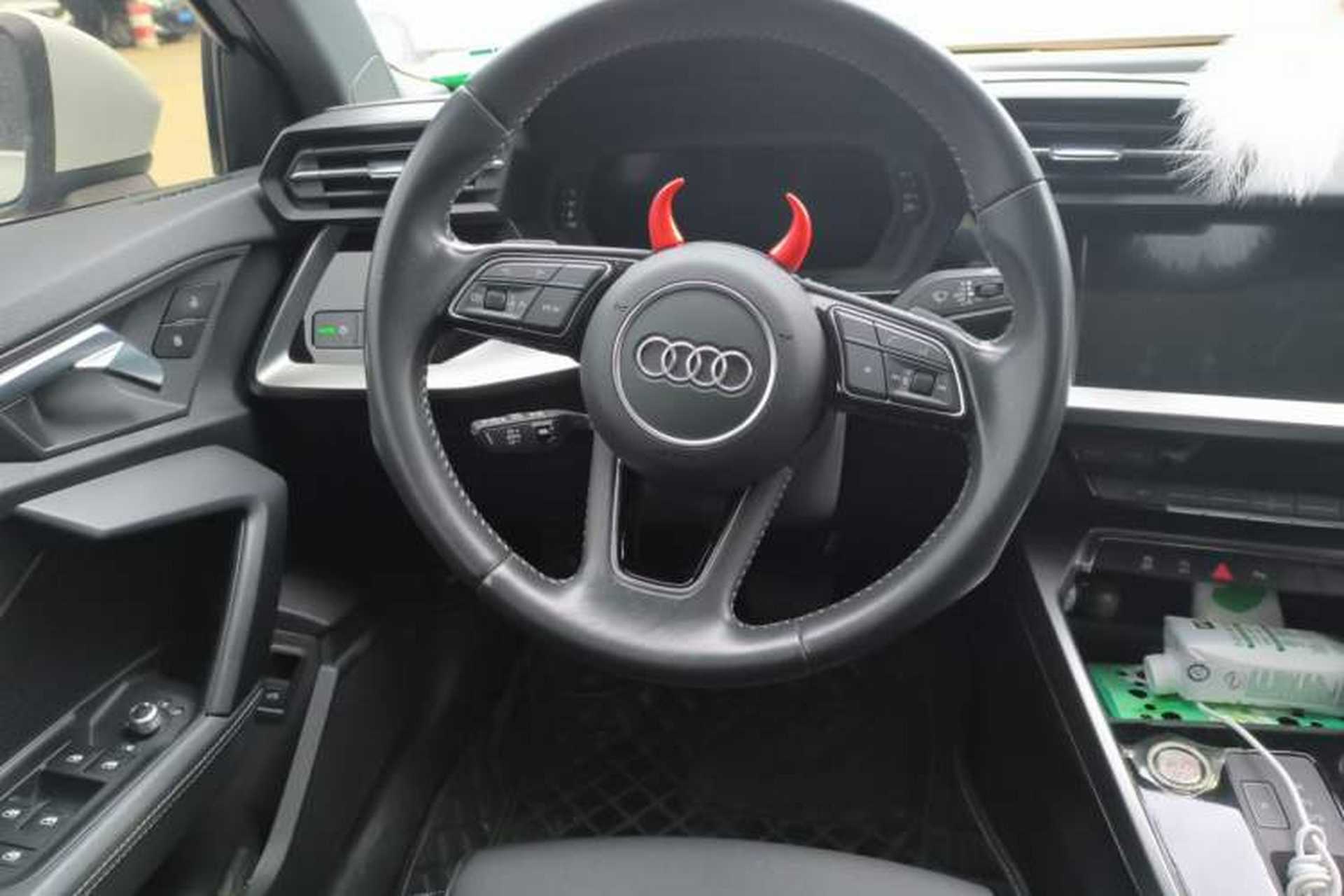 Used Audi A3 2022 A3L Limousine 35 TFSI Fashion Sport Model Steering Wheel