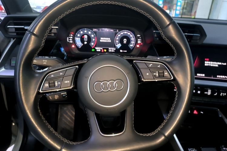 Used Audi A3 2022 A3L Limousine 35 TFSI Fashion Sport Model Steering Wheel