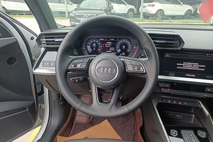 Used Audi A3 2022 Sportback 35 TFSI Fashionable Sports Model Steering Wheel