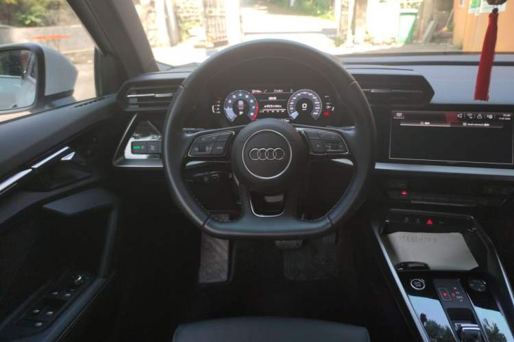 Used Audi A3 2022 A3L Limousine 35 TFSI Fashion Sport Model Steering Wheel