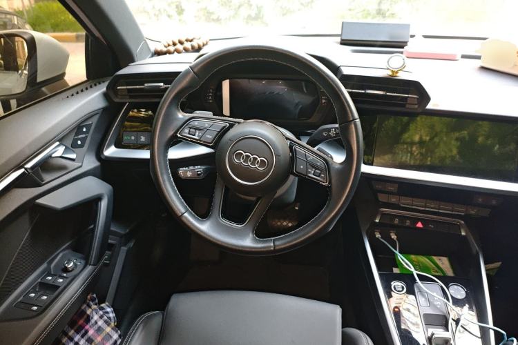 Used Audi A3 2022 Sportback 35 TFSI Fashionable Sports Model Steering Wheel