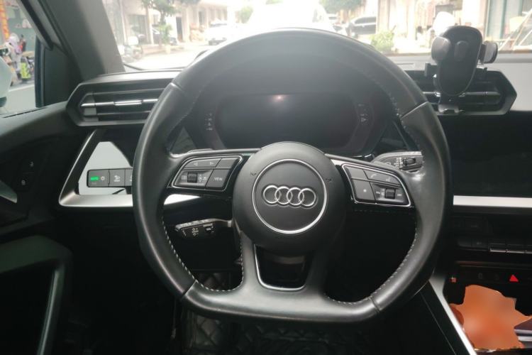 Used Audi A3 2022 Sportback 35 TFSI Fashionable Sports Model Steering Wheel