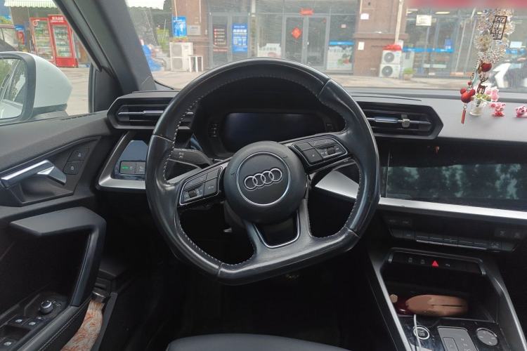 Used Audi A3 2022 A3L Limousine 35 TFSI Fashion Sport Model Steering Wheel