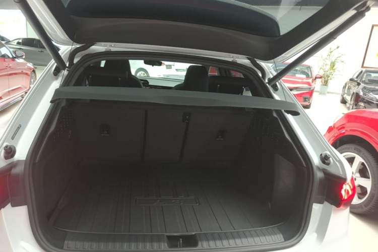 Used Audi A3 2022 Sportback 35 TFSI Fashionable Sports Model Trunk