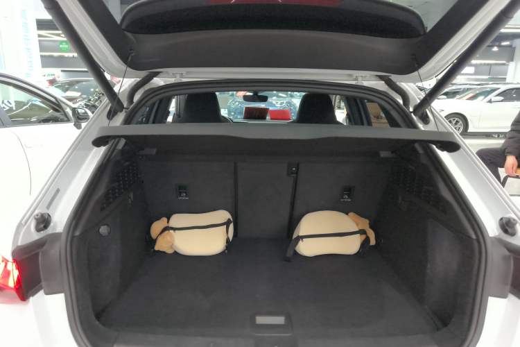 Used Audi A3 2022 Sportback 35 TFSI Luxury Prestige Edition Trunk