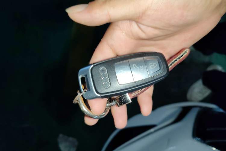 Used Audi A3 2022 Sportback 35 TFSI Fashionable Sports Model Vehicle Key