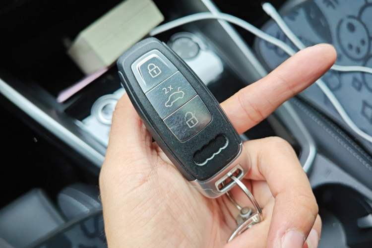 Used Audi A3 2022 A3L Limousine 35 TFSI Fashion Sport Model Vehicle Key