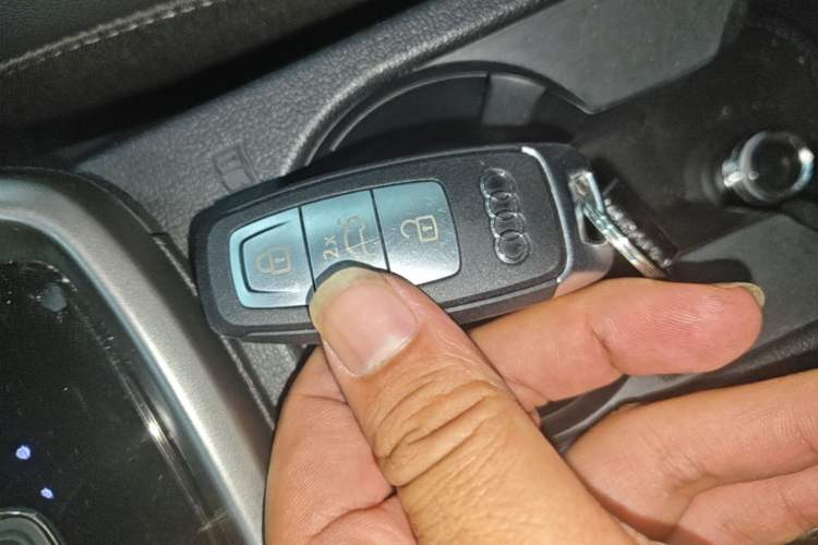 Used Audi A3 2022 Sportback 35 TFSI Fashionable Sports Model Vehicle Key