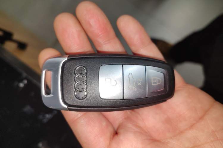 Used Audi A3 2022 Sportback 35 TFSI Fashionable Sports Model Vehicle Key