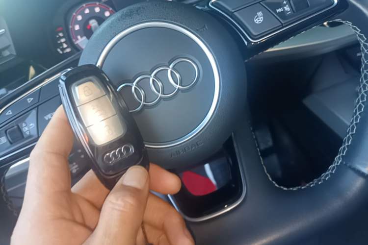 Used Audi A3 2022 Sportback 35 TFSI Fashionable Sports Model Vehicle Key