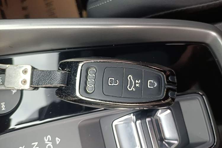 Used Audi A3 2022 Sportback 35 TFSI Fashionable Sports Model Vehicle Key