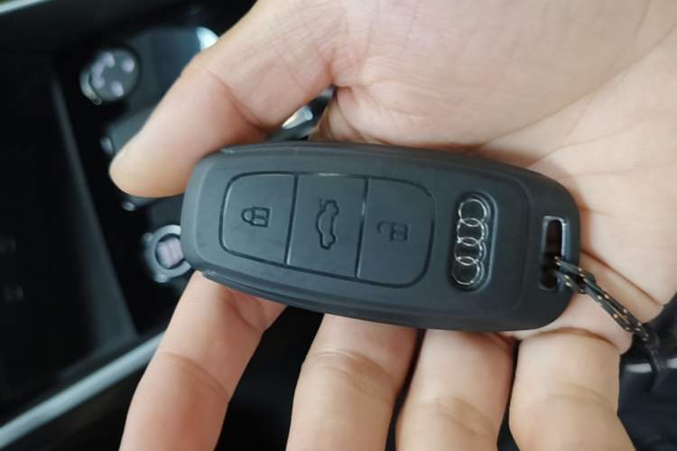 Used Audi A3 2022 Sportback 35 TFSI Stylish and Elegant Model Vehicle Key