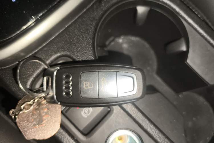 Used Audi A3 2022 Sportback 35 TFSI Luxury Sports Model Vehicle Key