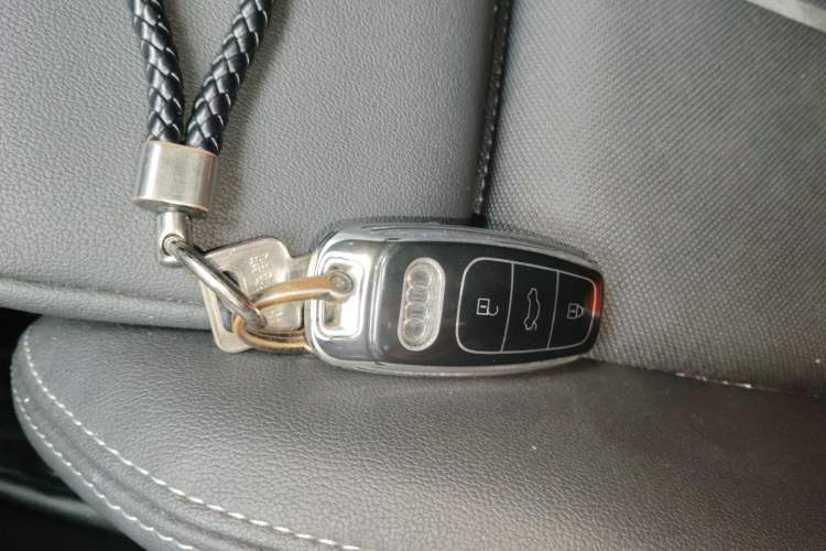 Used Audi A3 2022 Sportback 35 TFSI Fashionable Sports Model Vehicle Key