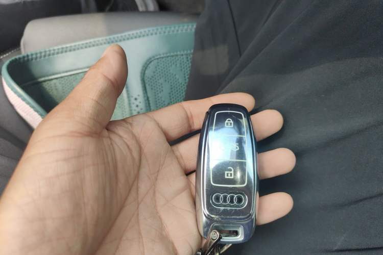 Used Audi A3 2022 Sportback 35 TFSI Fashionable Sports Model Vehicle Key