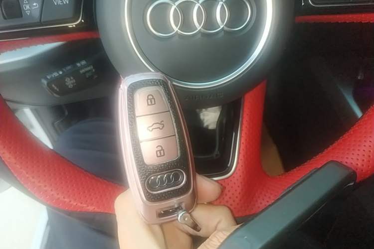 Used Audi A3 2022 Sportback 35 TFSI Fashionable Sports Model Vehicle Key