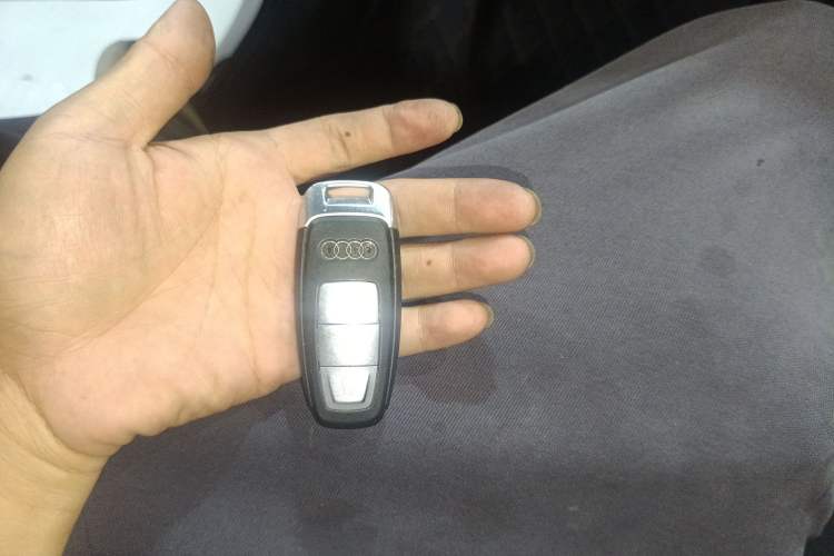 Used Audi A3 2022 A3L Limousine 35 TFSI Fashion Sport Model Vehicle Key